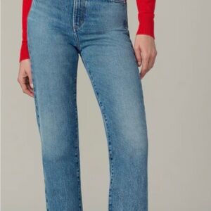 Joe's Jeans Women's Straight Leg in Classic Blue